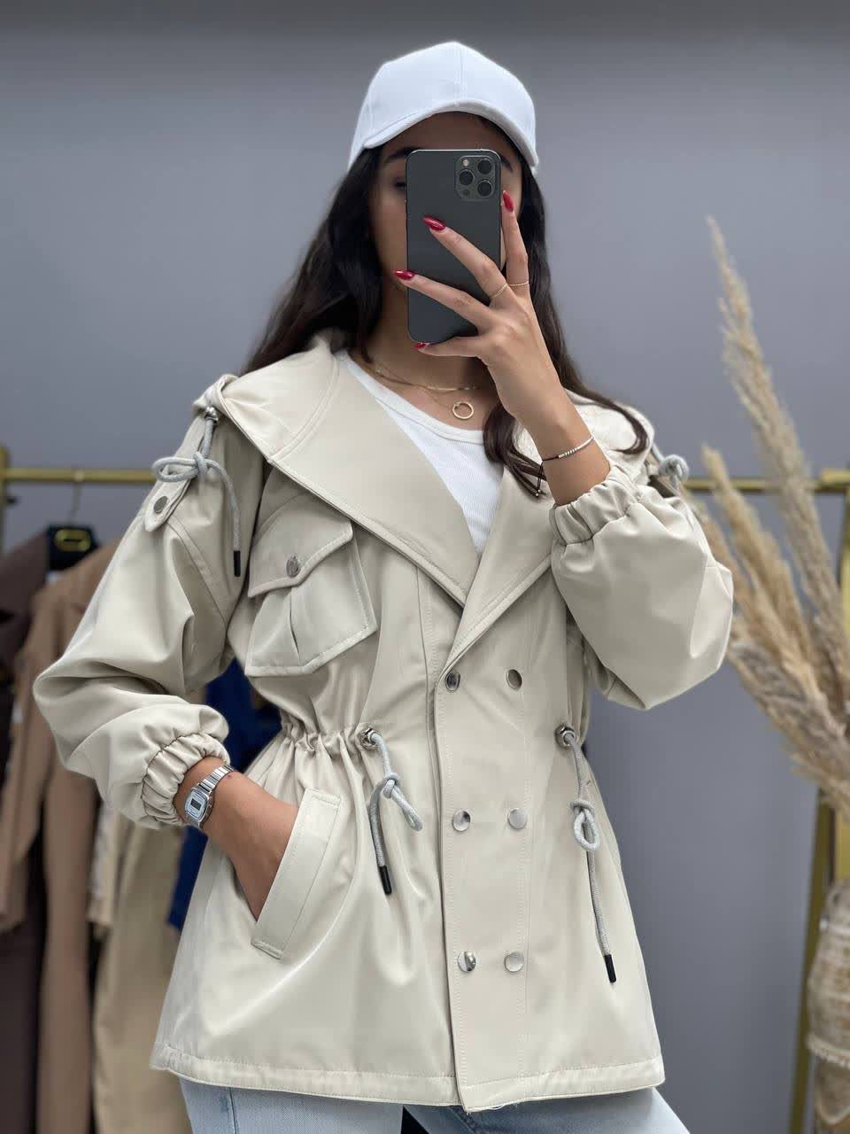 بارونی پرادا کلاهدار و دکمه دار اسپرت زنانه