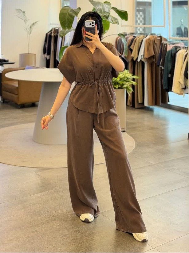 ست خنک وست و شلوار سیلک رنگ قهوه ای