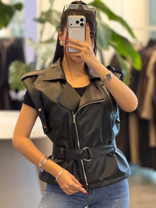 وست زنانه چرم پاییزی رنگ مشکی